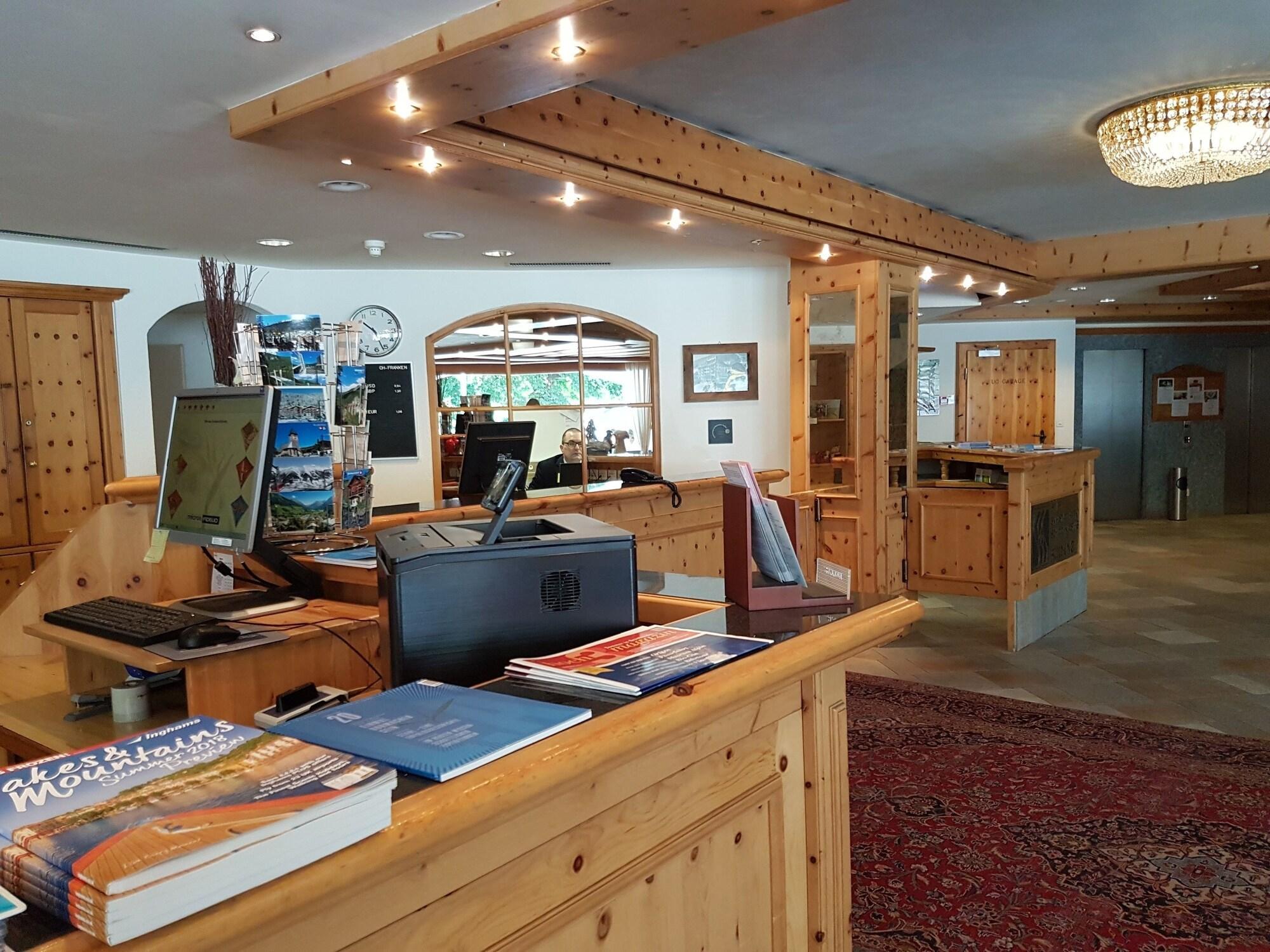Silvretta Parkhotel โคลสเตอร์ ภายนอก รูปภาพ