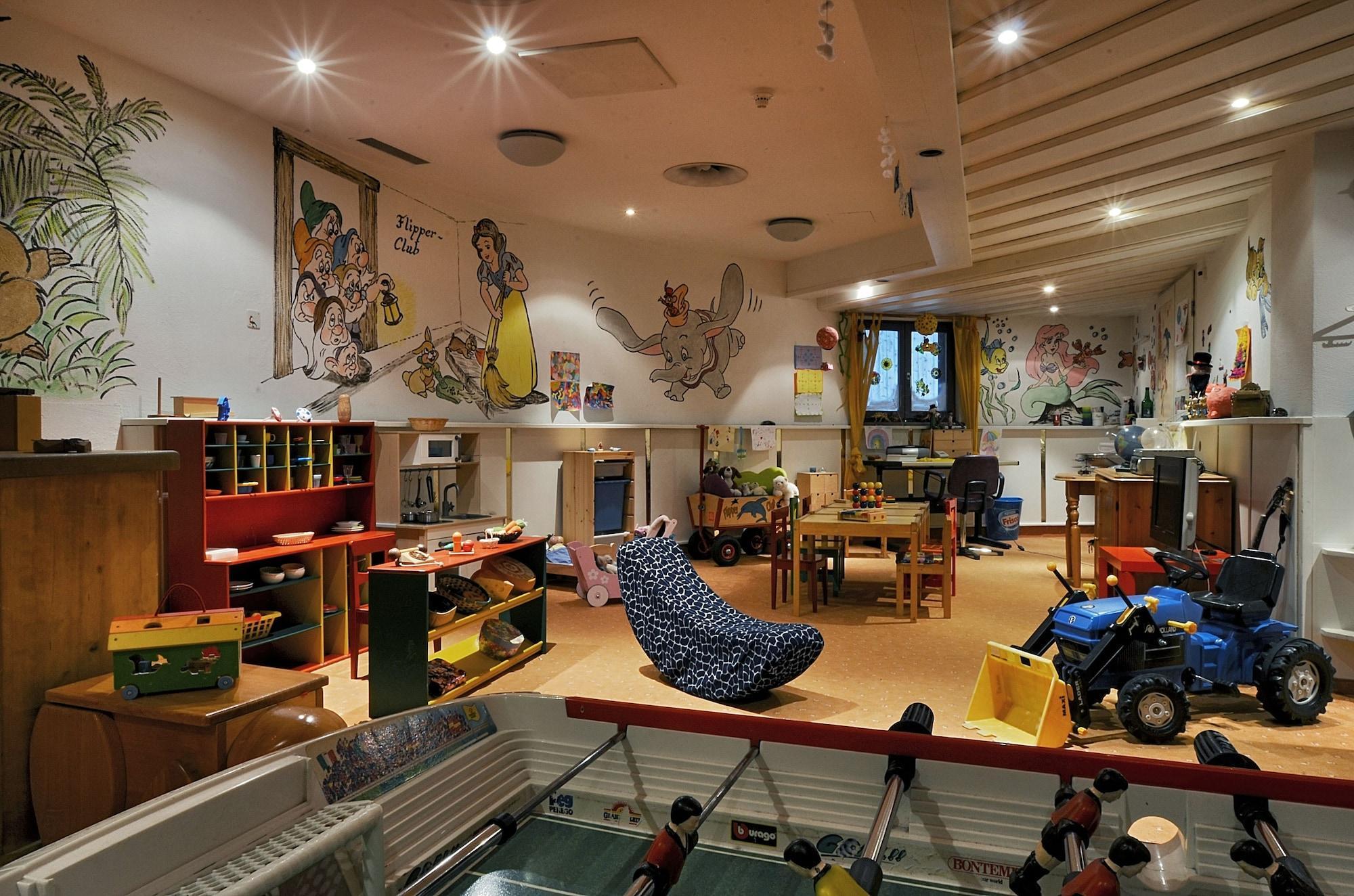 Silvretta Parkhotel โคลสเตอร์ ภายนอก รูปภาพ