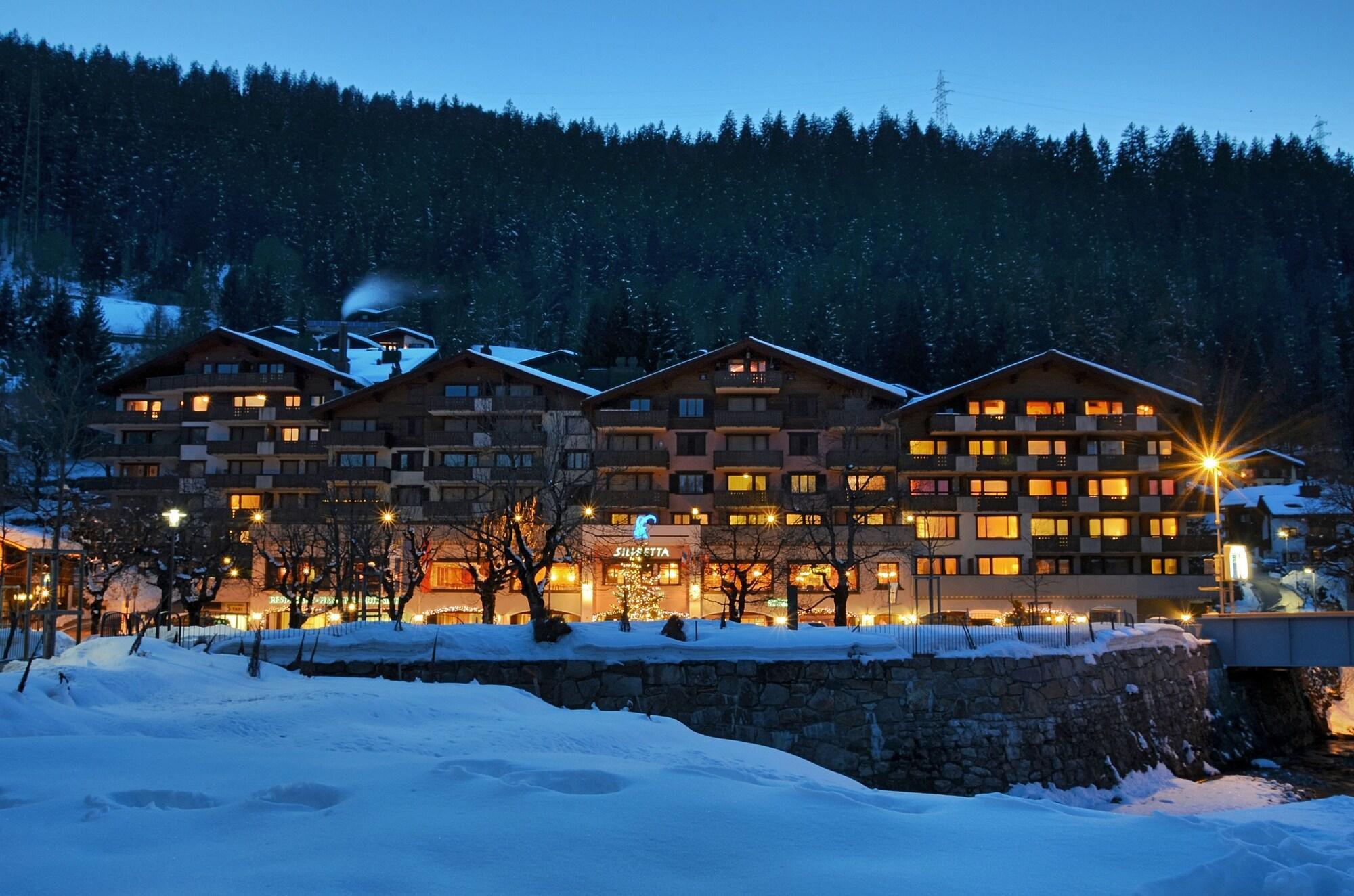 Silvretta Parkhotel โคลสเตอร์ ภายนอก รูปภาพ