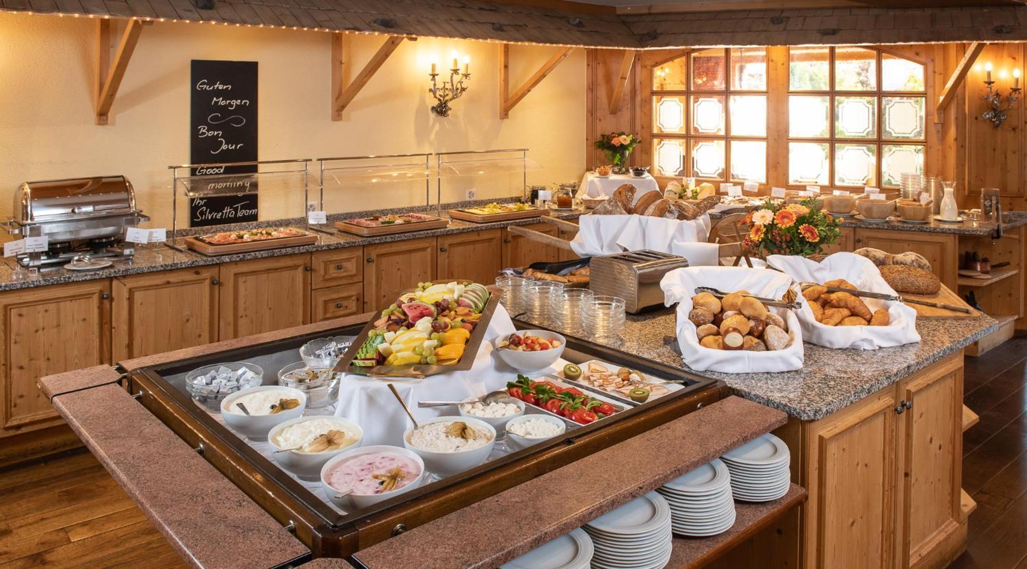 Silvretta Parkhotel โคลสเตอร์ ภายนอก รูปภาพ